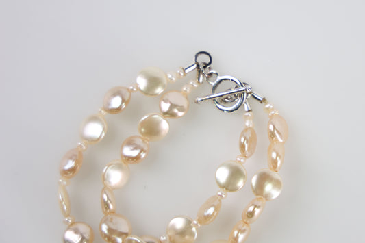 HOLY PEARL BRACELET