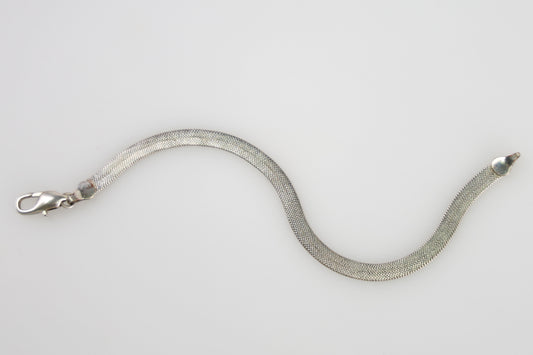 CLASSIC SILVER BRACELET