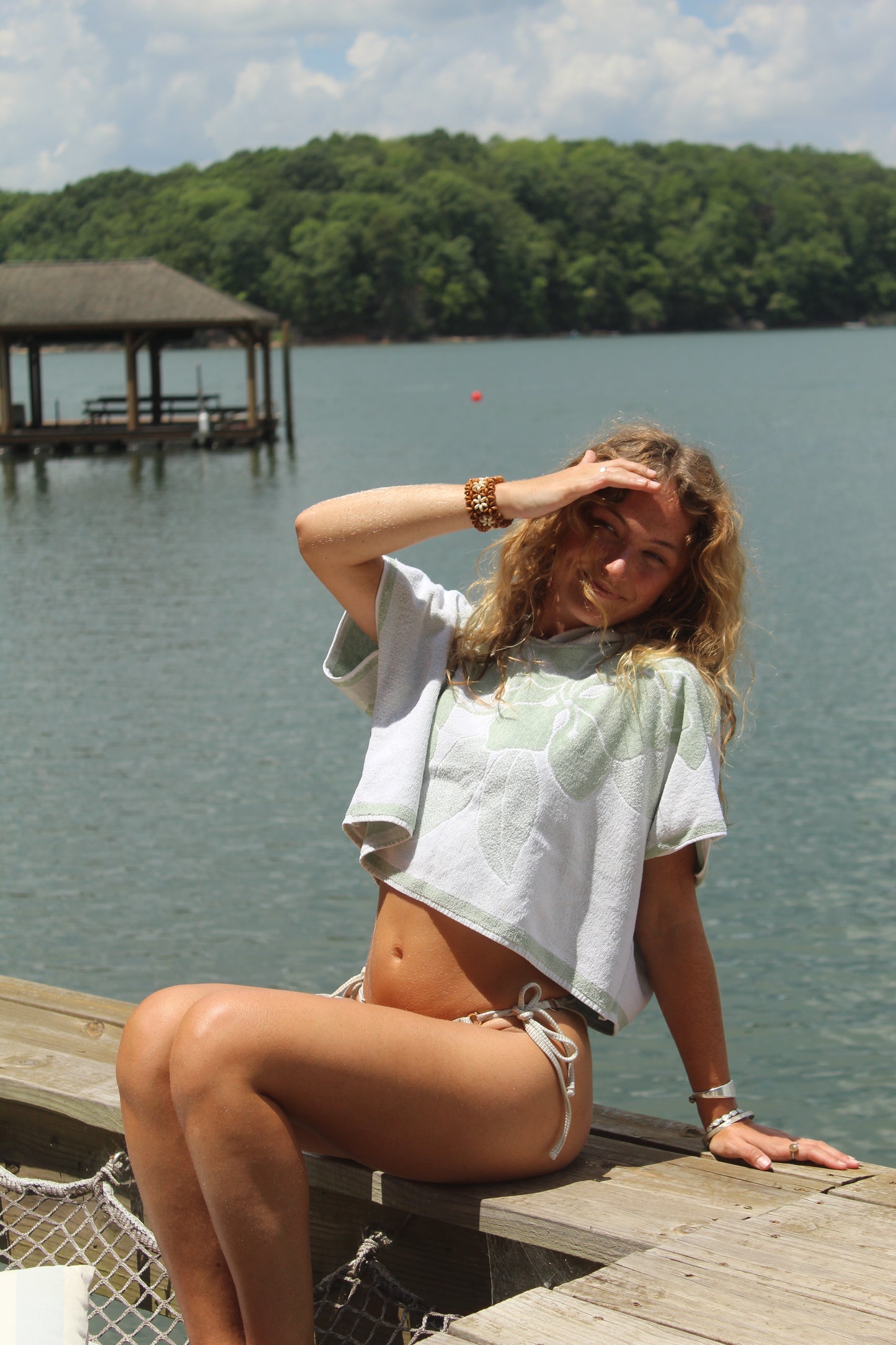 OCEAN EYES TOWEL HOODIE