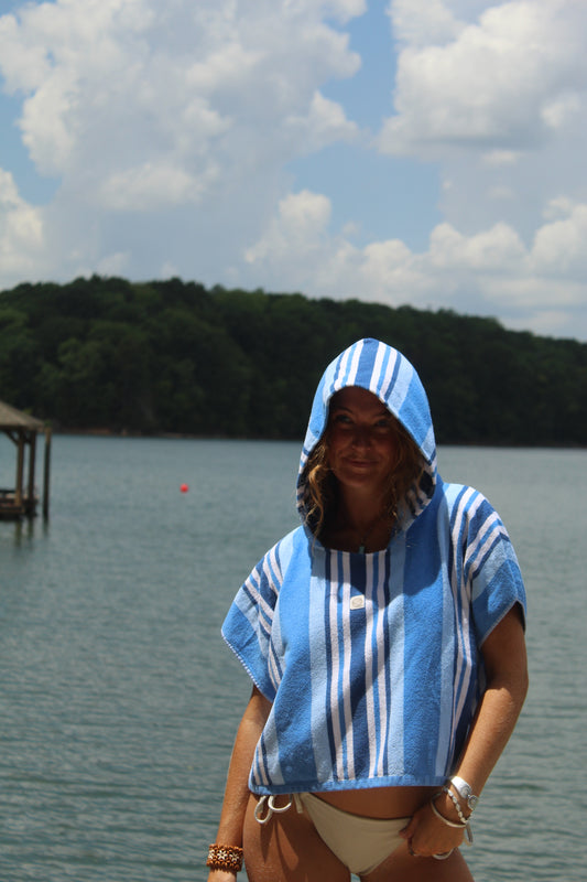 BEYOND THE REEF TOWEL HOODIE