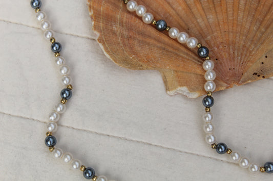 POP OF PEARL NECKLACE
