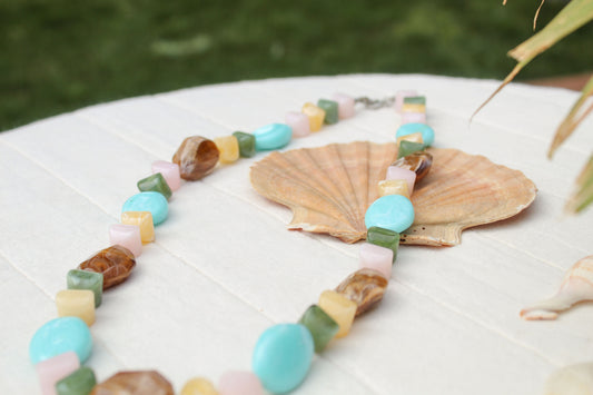 70S IN PASTEL NECKLACE