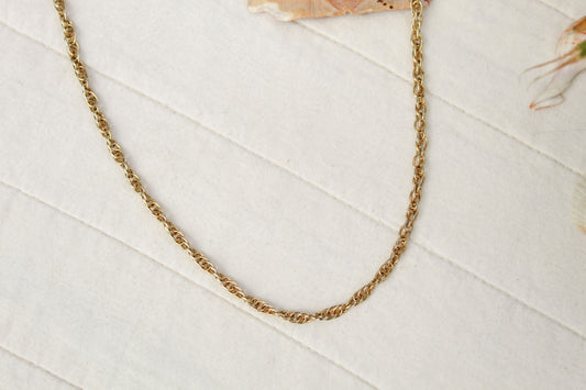 CLASSIC GOLD NECKLACE