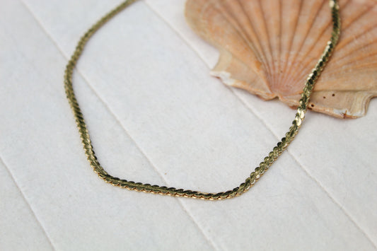 NEED A GOLD NECKLACE