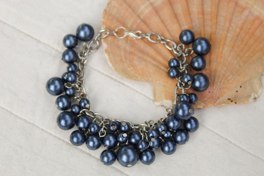 THE BLUEBERRY BRACELET