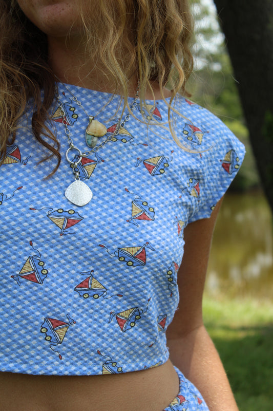 SAILBOAT SET TOP