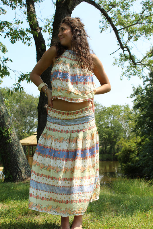SUMMER IN TUSCANY SET TOP