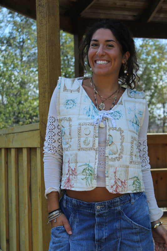 LET'S COLLECT SHELLS VEST