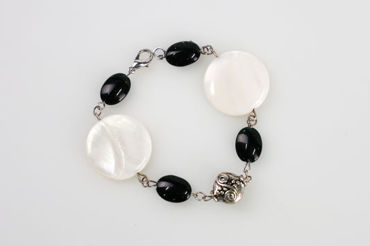 MIDNIGHT MOON BRACELET