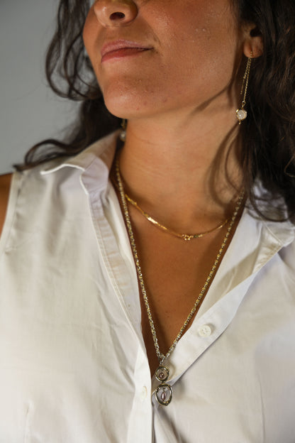 DEEP V DANGLE NECKLACE