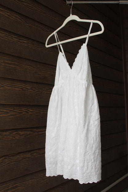 NEED A SPRING WHITE DRESS