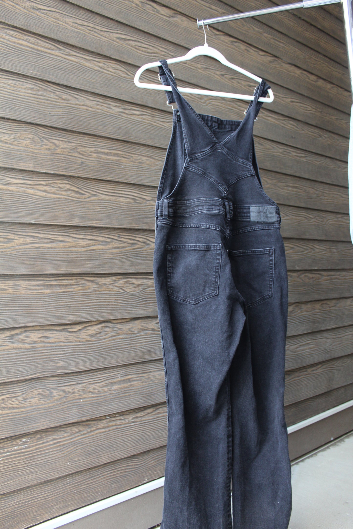 STAPLE SPRING BLACK OVERALLS