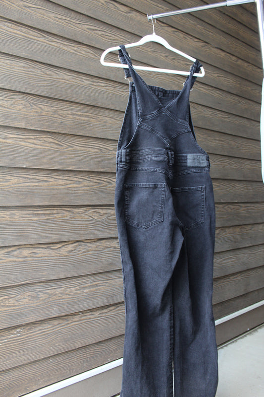 STAPLE SPRING BLACK OVERALLS