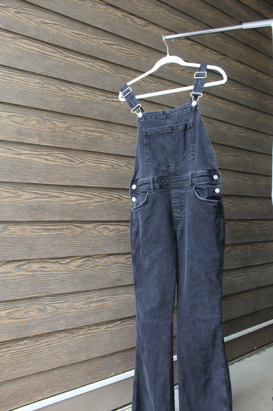 STAPLE SPRING BLACK OVERALLS