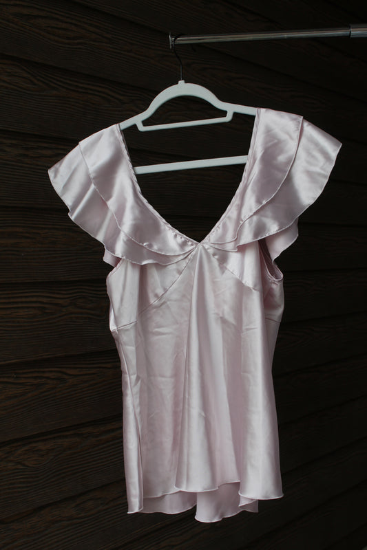 PRETTY IN PINK TOP