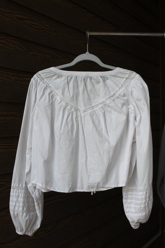 BREEZY SUNDAY BRUNCH TOP