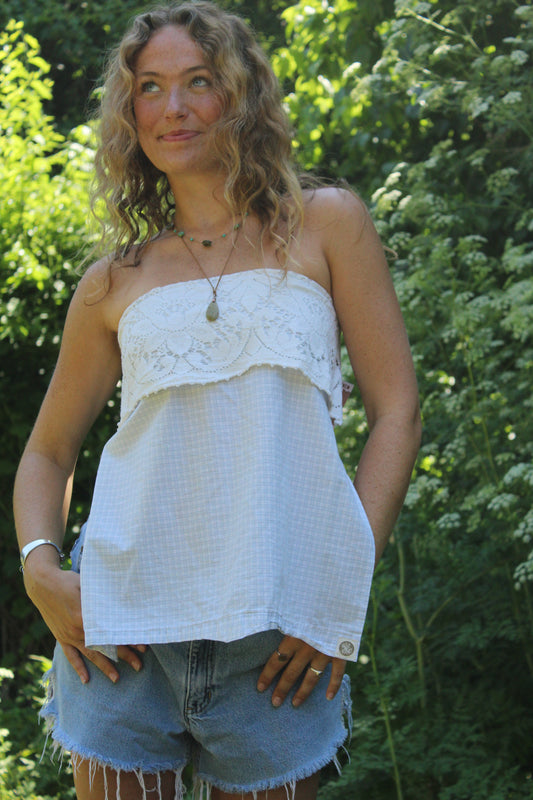 LA LA LACE TUBE TOP