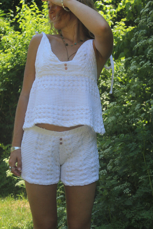 SUGAR CLOUD COVERUP TOP
