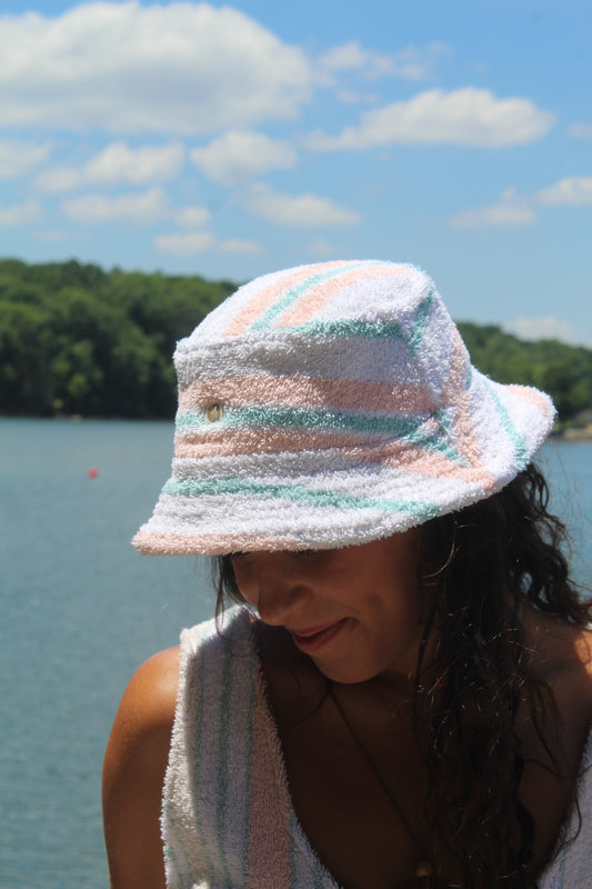 TOWEL OFF BUCKET HAT