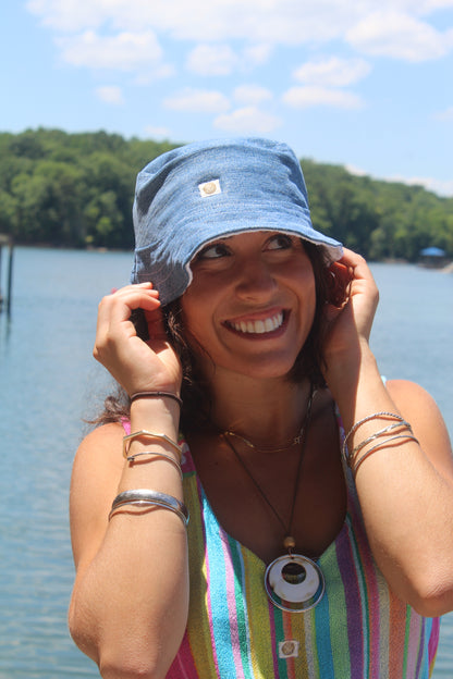 CLOUD 9 BUCKET HAT