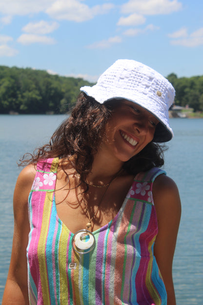 CLOUD 9 BUCKET HAT
