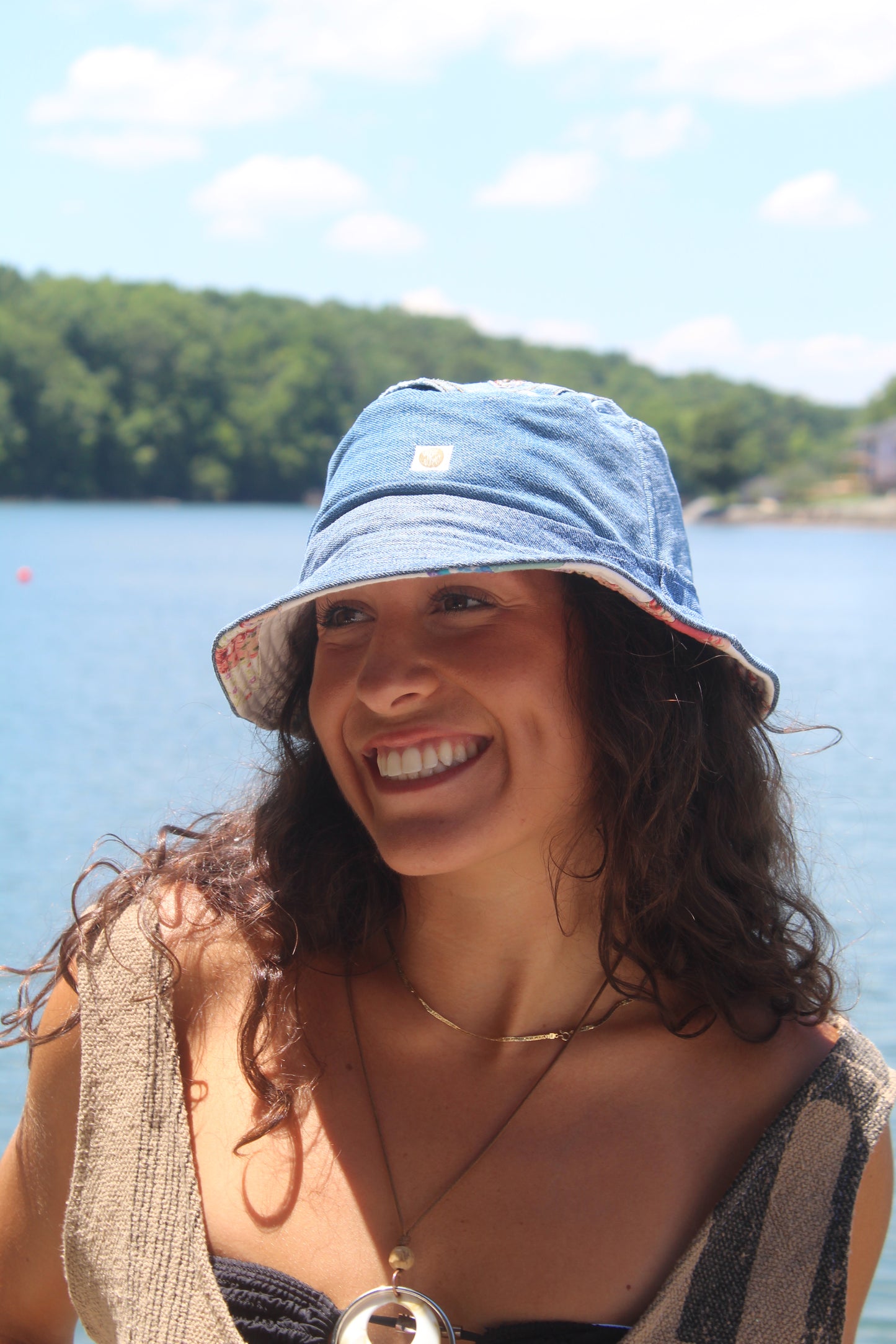 BUTTERFLY KISSES BUCKET HAT