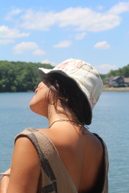 SHELLING BUCKET HAT