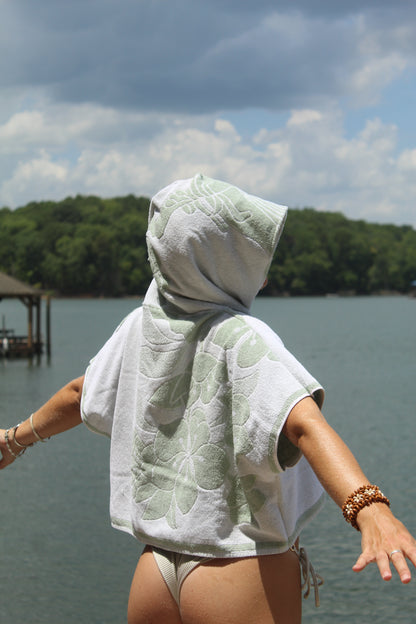 OCEAN EYES TOWEL HOODIE