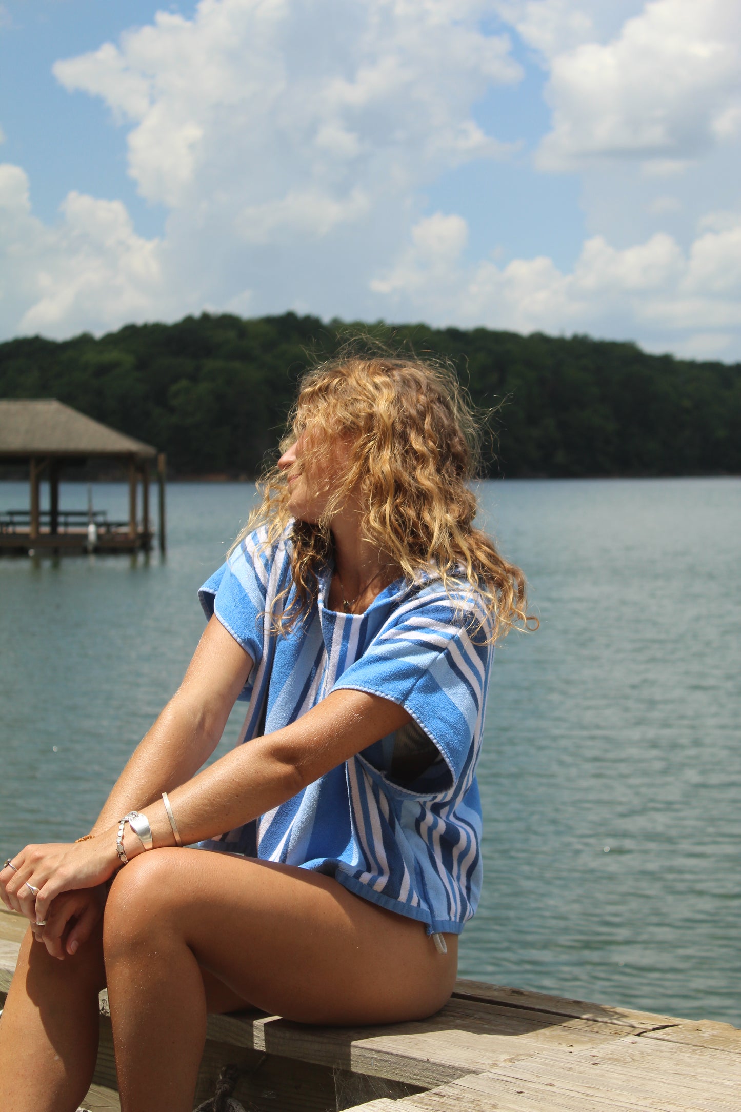 BEYOND THE REEF TOWEL HOODIE