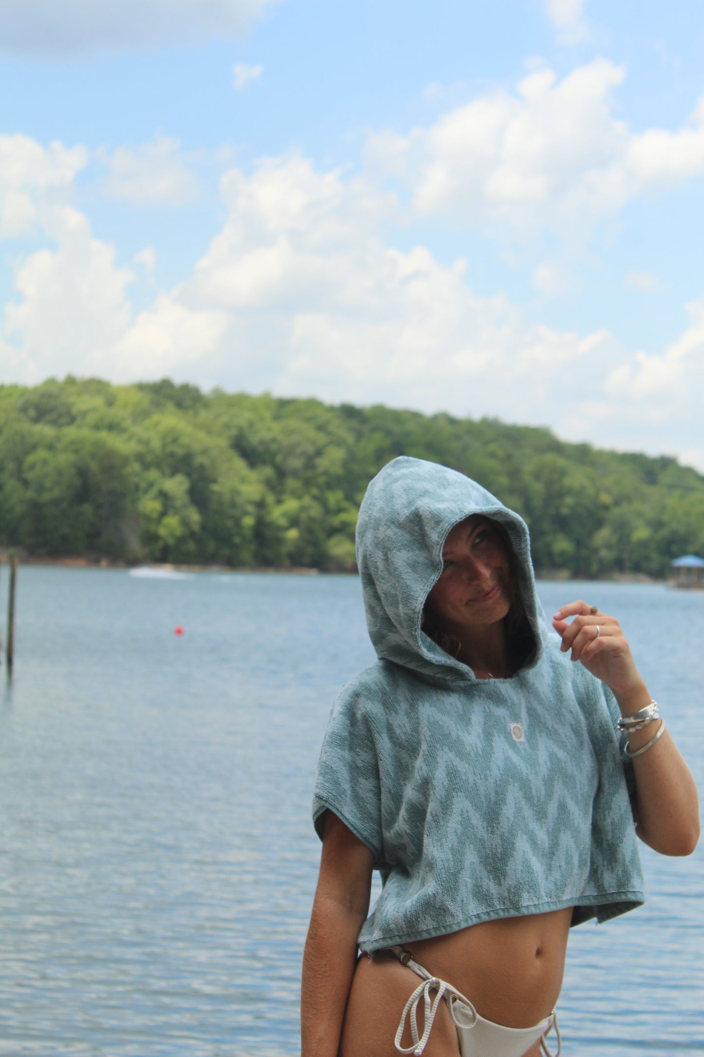 THE WAKE TOWEL HOODIE