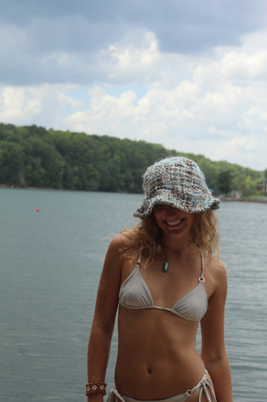BLUEBERRY COCO POP BUCKET HAT