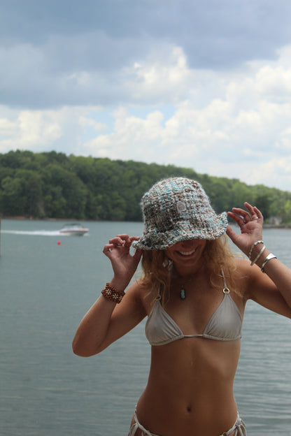 BLUEBERRY COCO POP BUCKET HAT