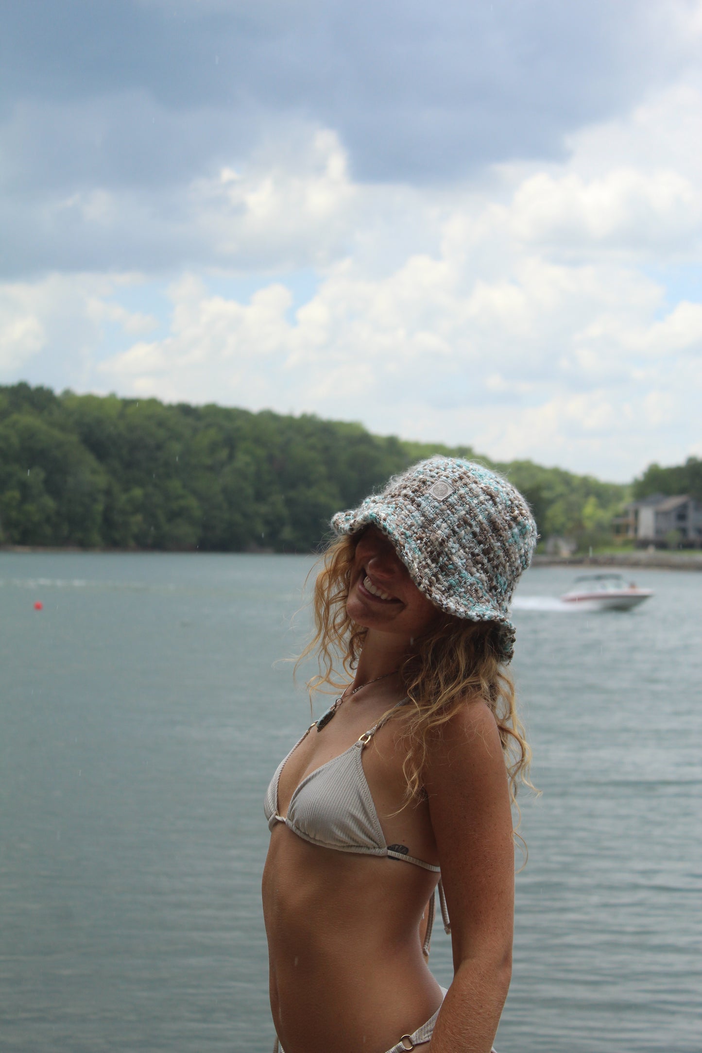 BLUEBERRY COCO POP BUCKET HAT