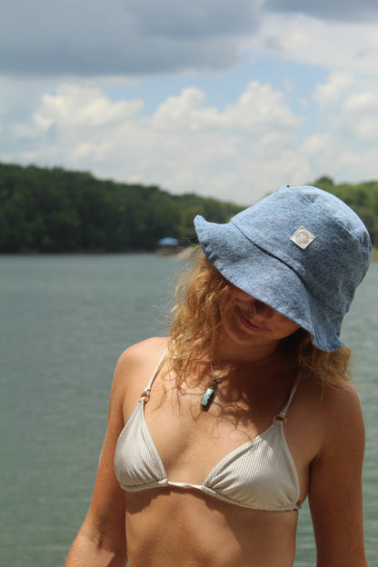 DEEP END BUCKET HAT