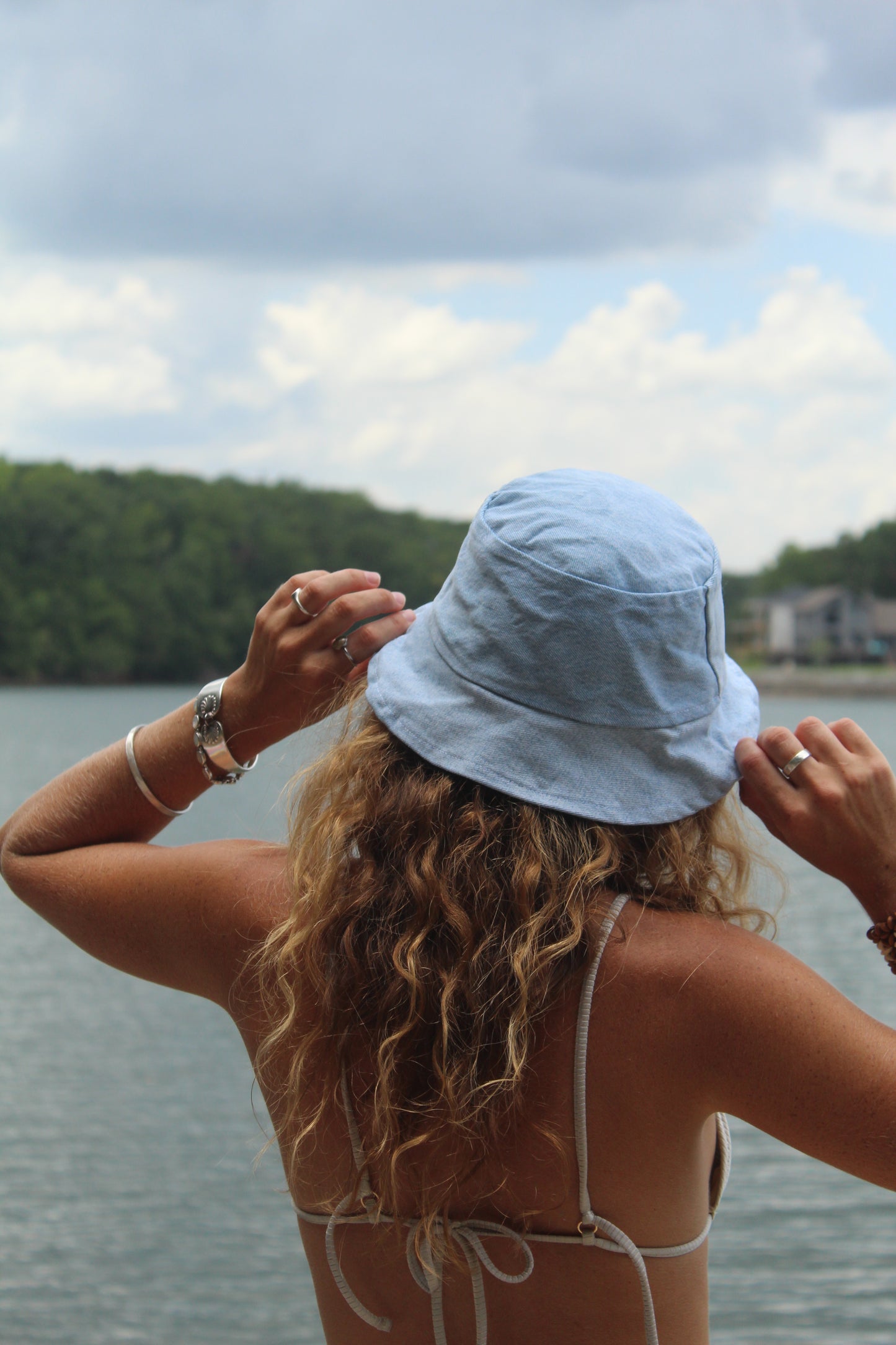 NO DIVING BUCKET HAT