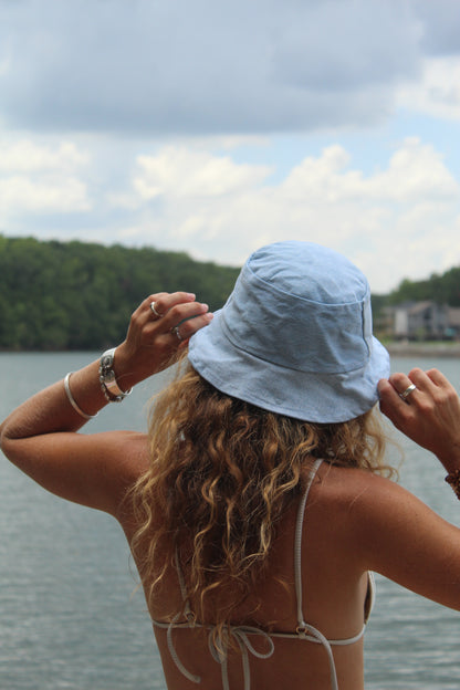 NO DIVING BUCKET HAT