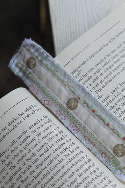 WATER LILY BOOKMARK