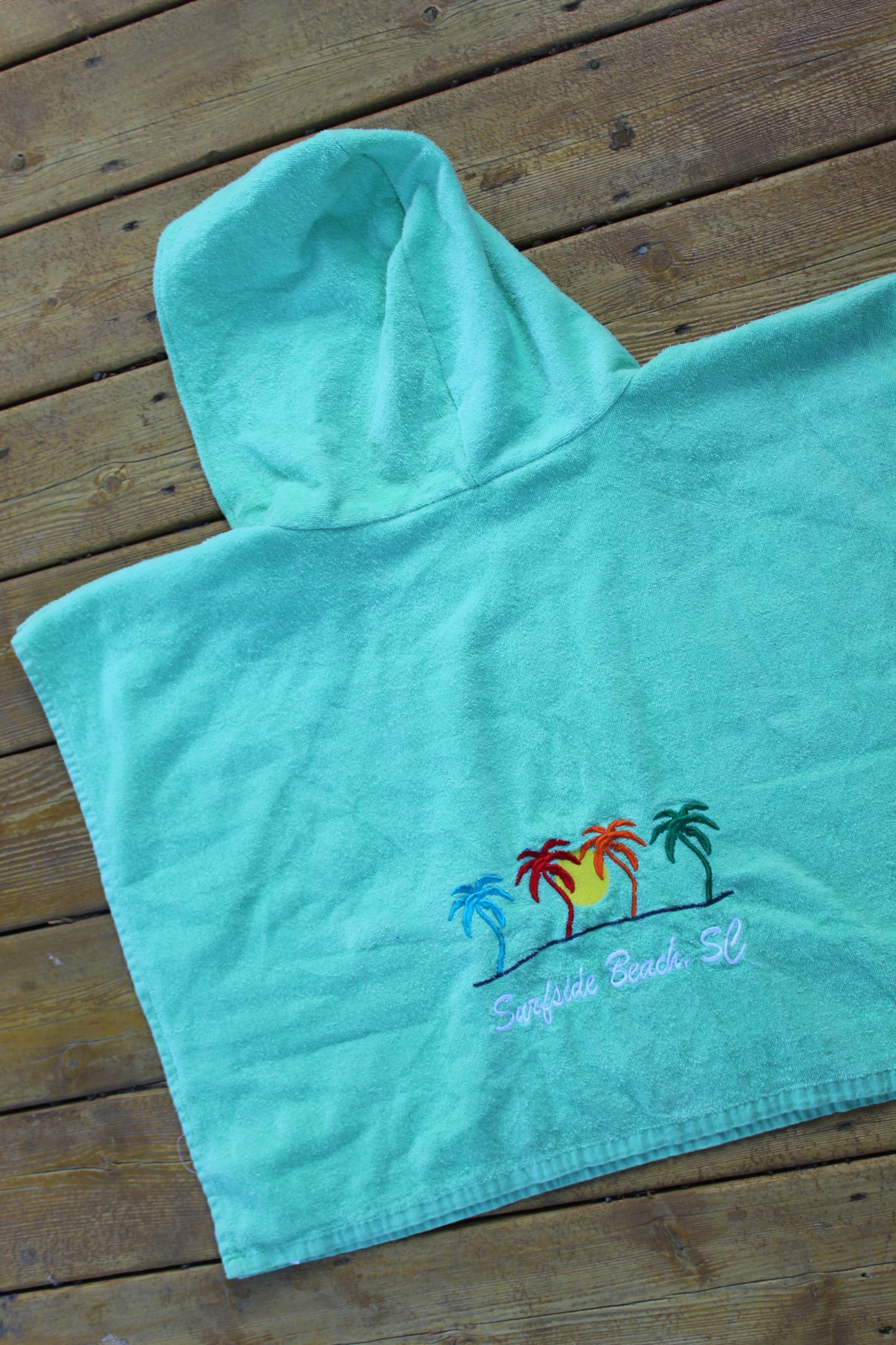 ISLAND LIFE HOODIE