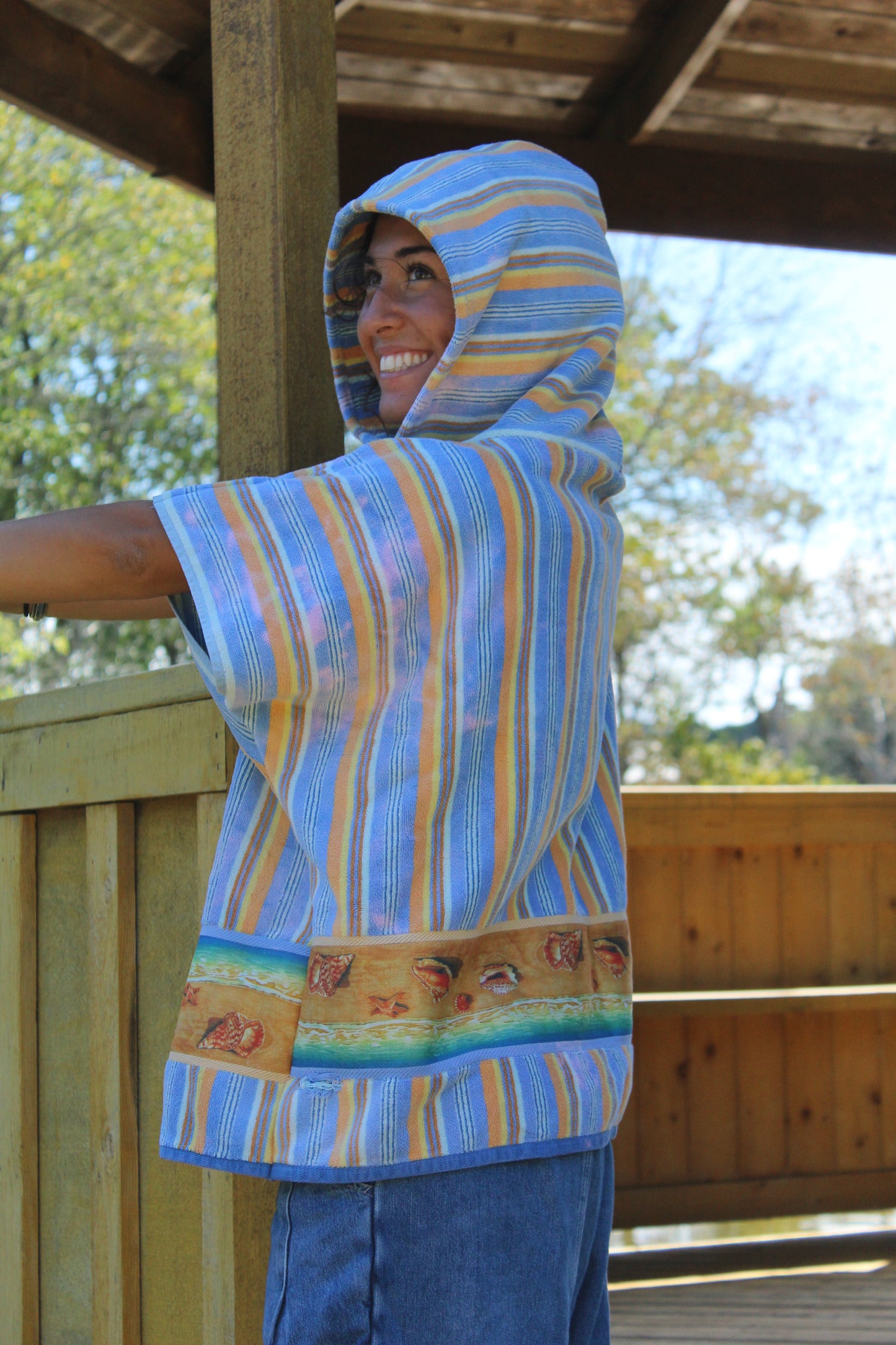 HONOLULU HUGS TOWEL HOODIE