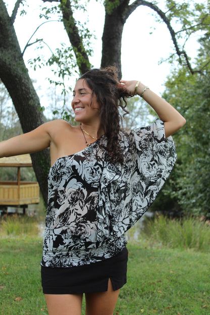 SHOW SOME SHOULDER TOP