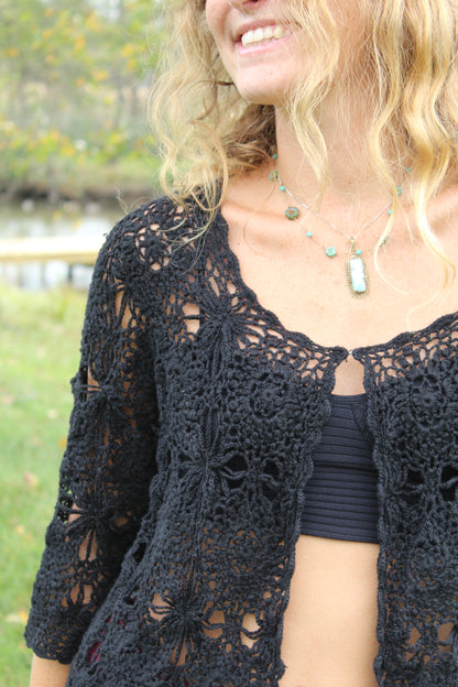 FALL NECESSITY TOP