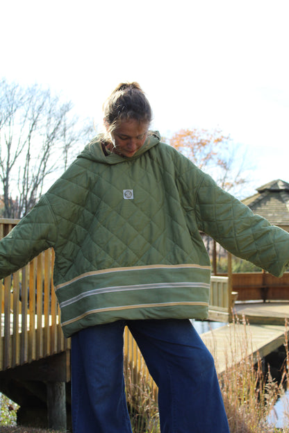 FROG AND TOAD HOODIE