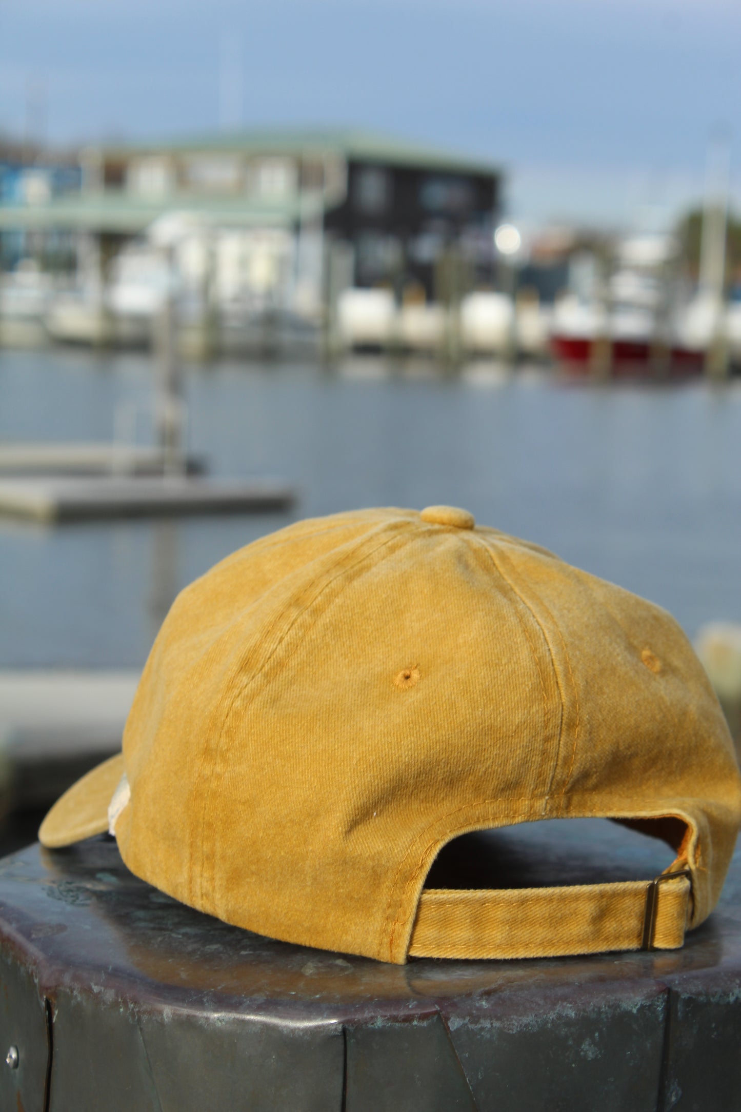 BANANA BREAD ROPE HAT