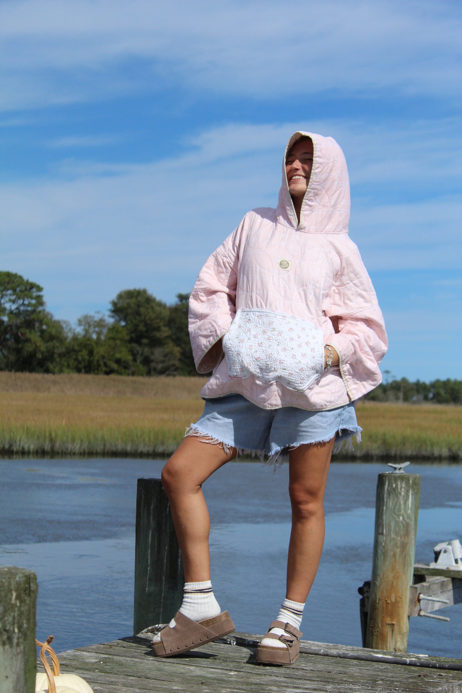 light pink vintage quilted hoodie, light and comfortable for fall and winter